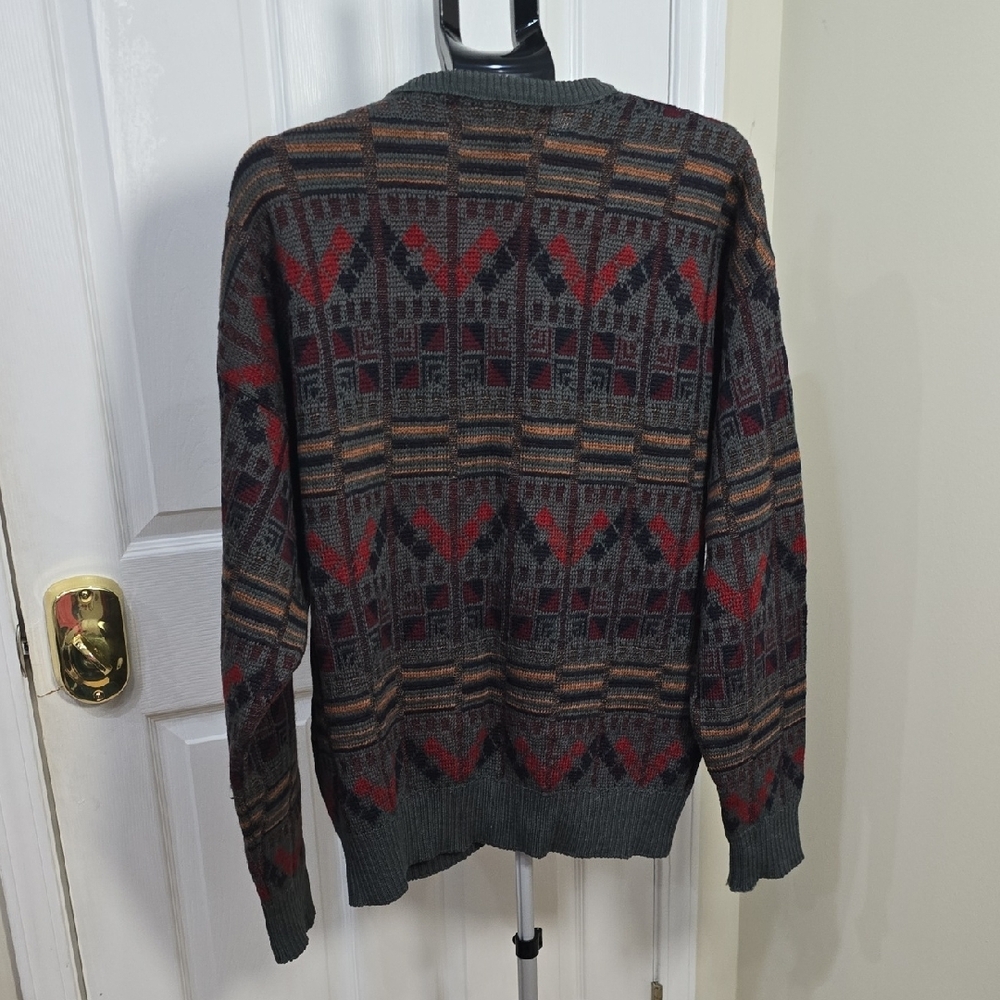 Pendleton Men's Geometric Crewneck Sweater - Red, Gray, and Brown 100% Wool XL - Picture 3 of 6